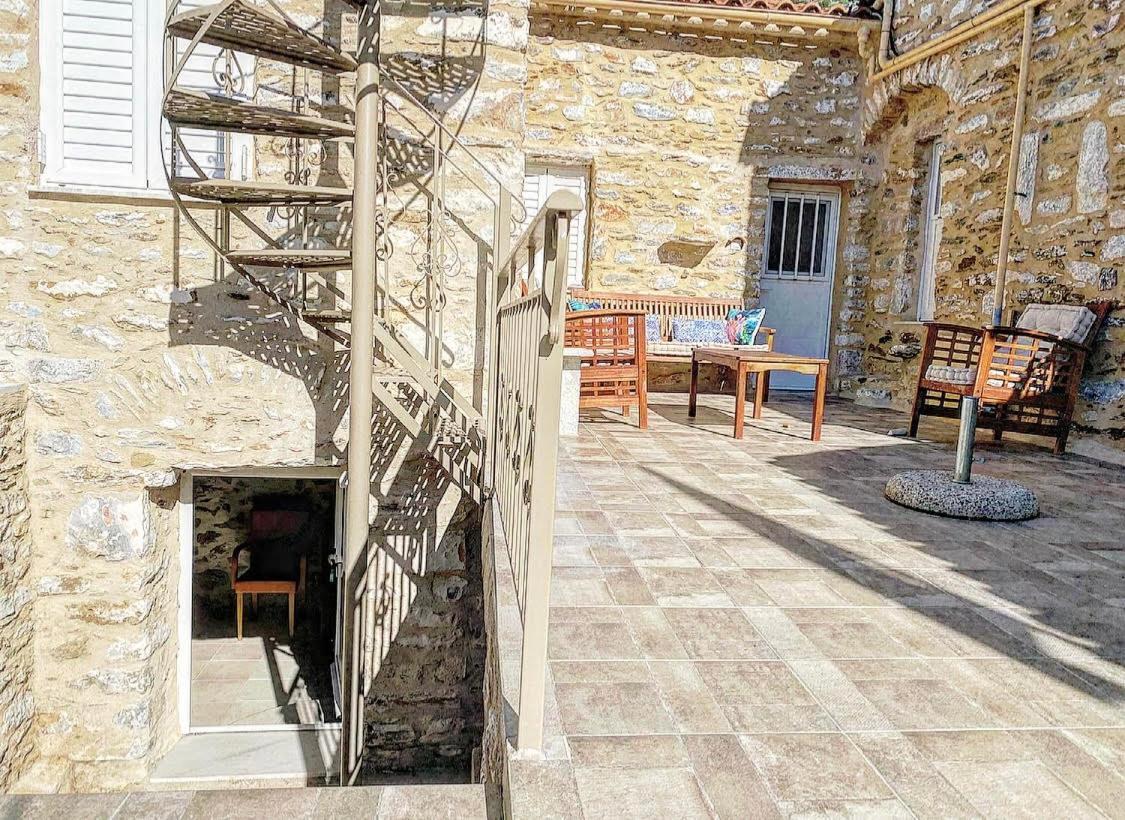 Villa Somatiana- Traditional Stone House , West Mani Thalámai Dış mekan fotoğraf